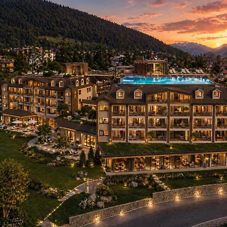 Hotel Majestic - Unique Spa Resort-3